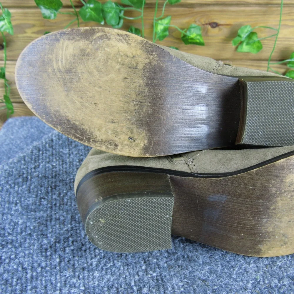 Steve Madden Prizzze Women 5.5 Taupe‎ Suede Ankle Boots Buckle Zip Heel